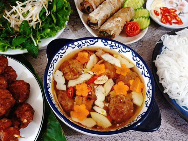 Bún chả